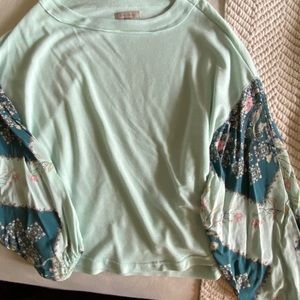 flowy shirt with pretty sleeves